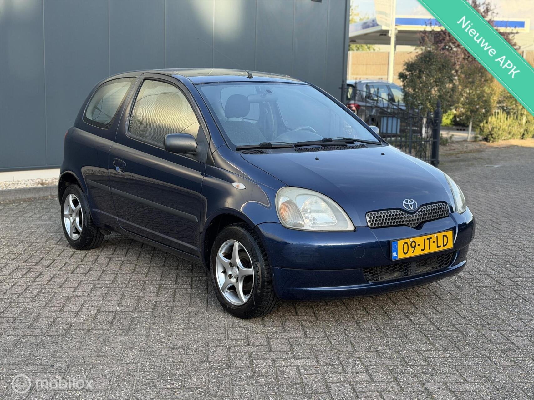 Toyota Yaris 1.3-16V VVT-i Luna NAP/APK/NETTEAUTO, Auto's, Voorwielaandrijving, 1299 cc, 86 pk, Gebruikt