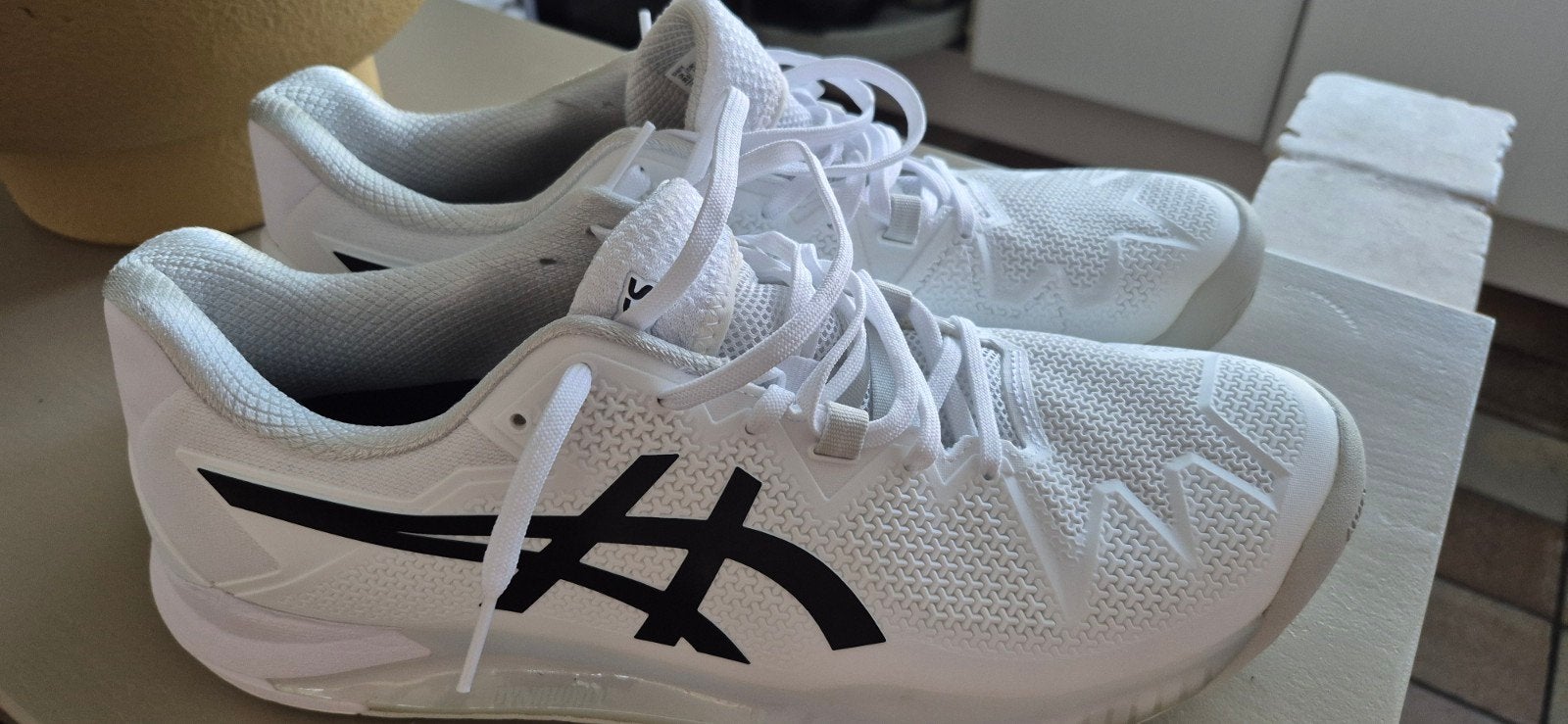 Nieuwe originele Asics sportschoenen - Maat 47, Wit, Nieuw, Ophalen of Verzenden, Sneakers of Gympen