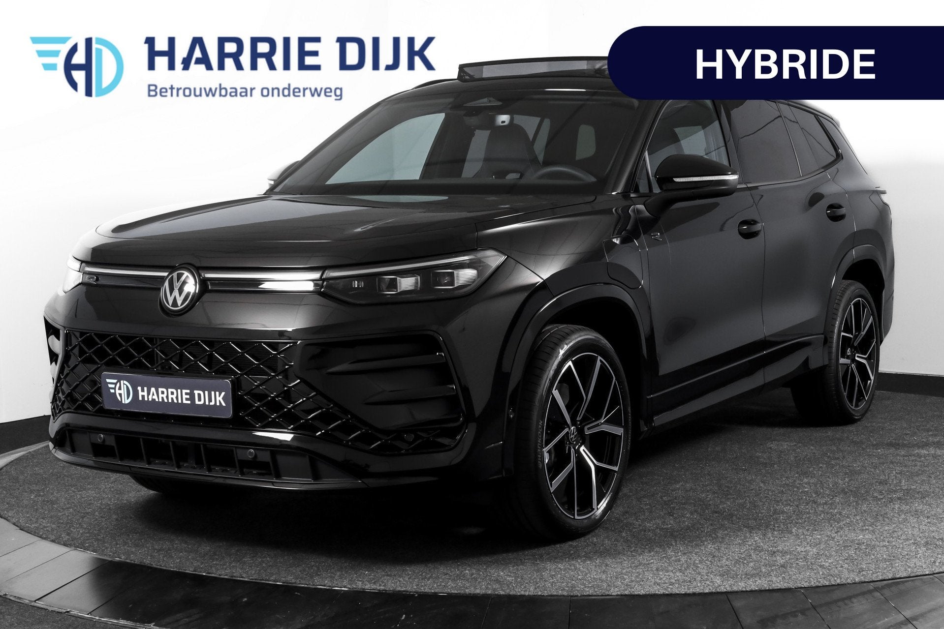 Volkswagen Tayron 1.5 eHybrid 272 PK R-Line Edition | Black, 12 maanden, Stof, 4 cilinders, 1848 kg