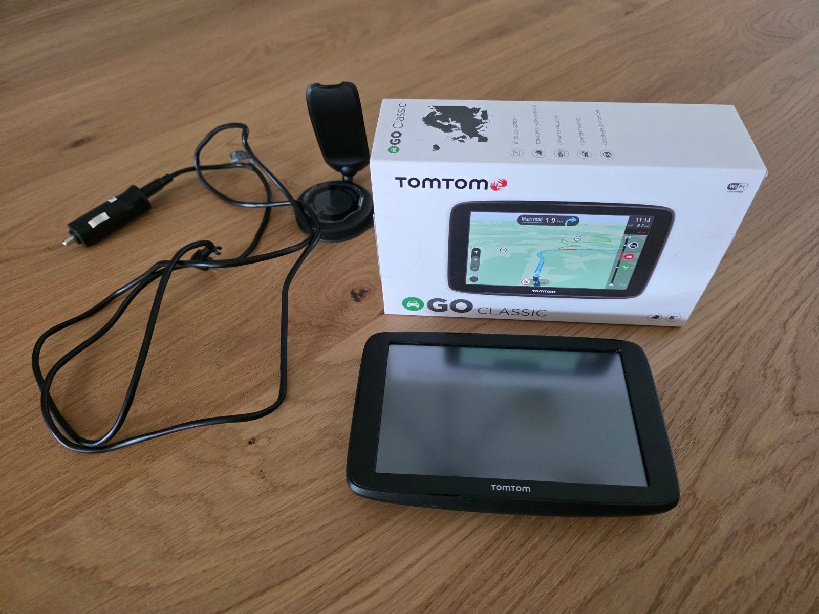 TomTom GO Classic 6 in zeer nette staat., Auto diversen, Ophalen of Verzenden, Zo goed als nieuw