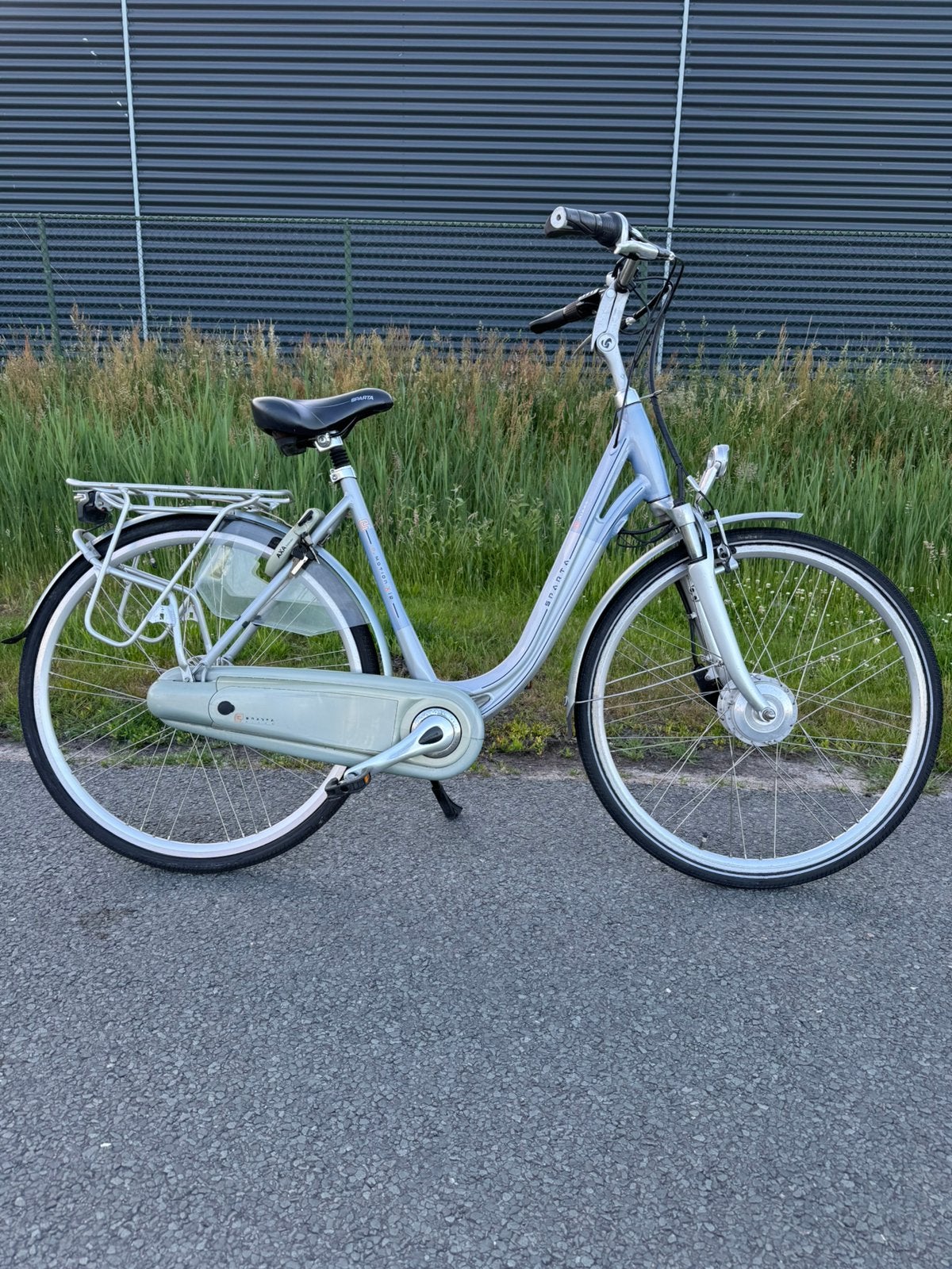 Batavus E-motion Elektrische fiets dames 2 stuks Accu, Fietsen en Brommers, Elektrische fietsen, Zo goed als nieuw, Batavus, 51 tot 55 cm