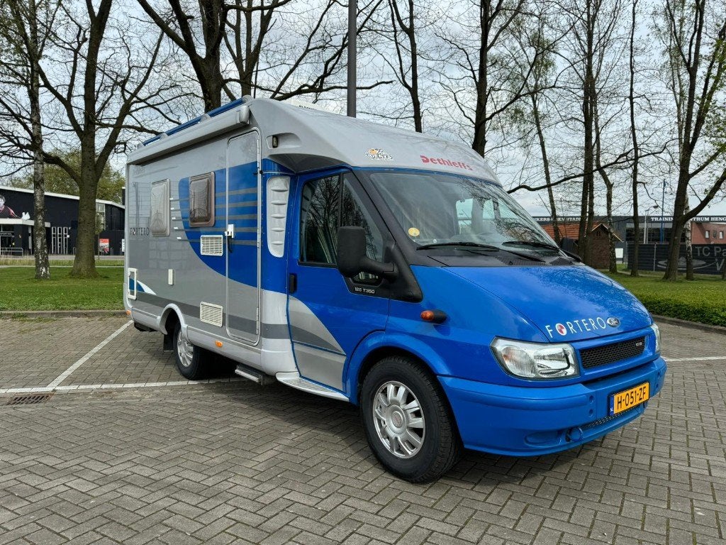 Dethleffs Fortero - Compacte en complete camper T5945, Alkoof, Ringverwarming, Ford, Particulier