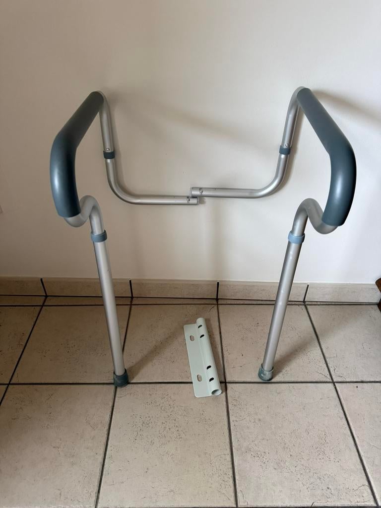 Wc hulp, Diversen, Ophalen, Zo goed als nieuw