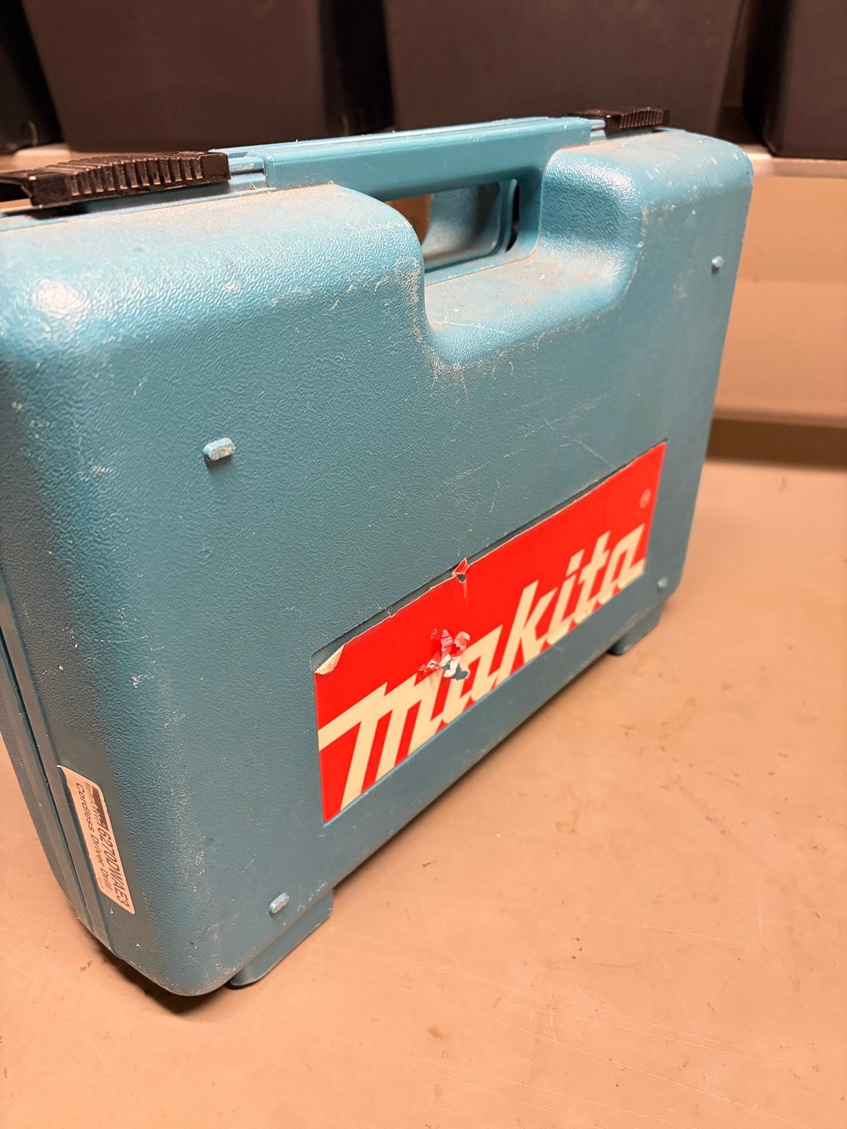 Foto 7 van Makita 6270DWAE3 Accuboormachine met lader en 3 accu's