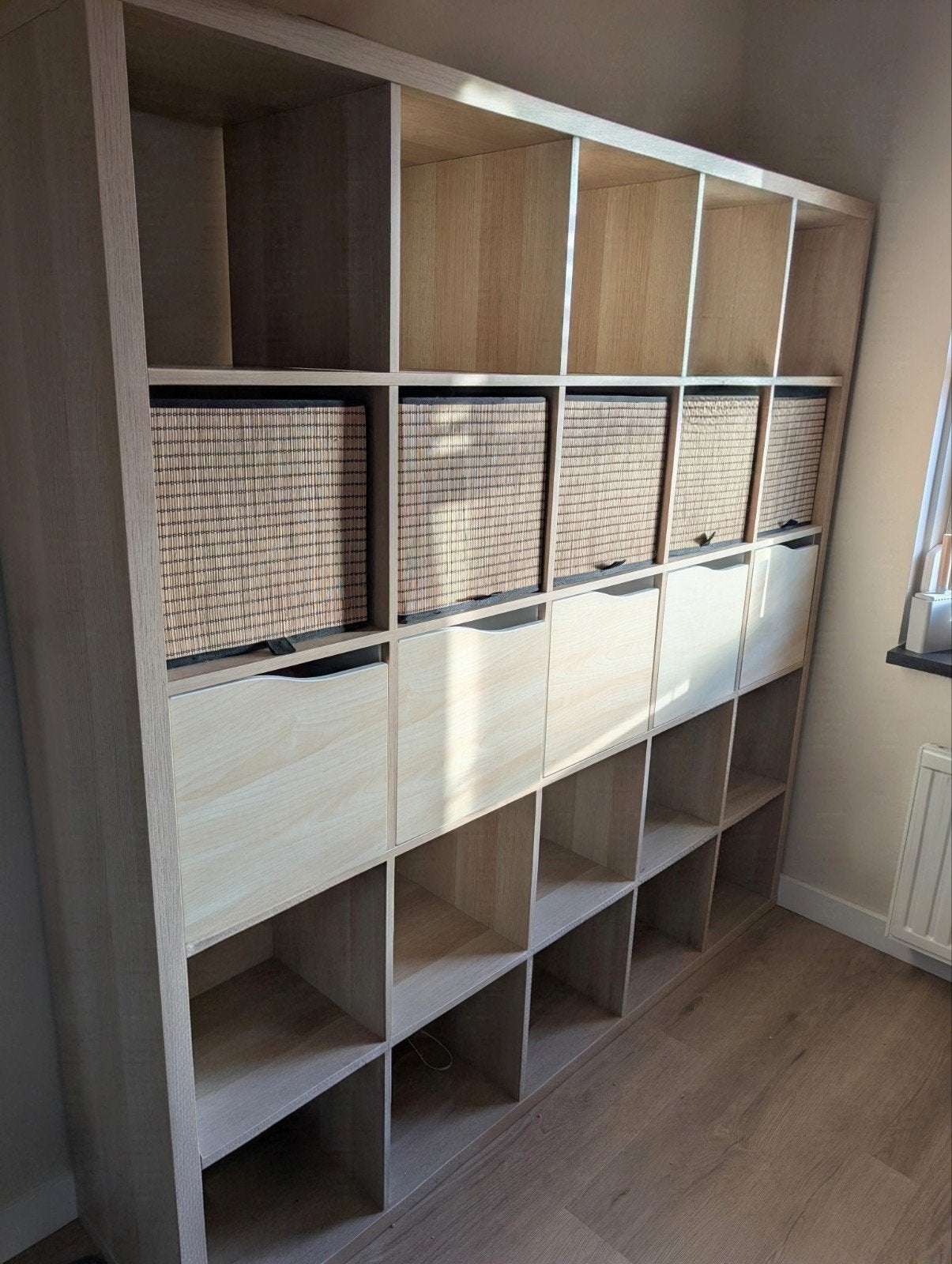 IKEA Kallax Kast met deurtjes en manden, Ophalen, Zo goed als nieuw