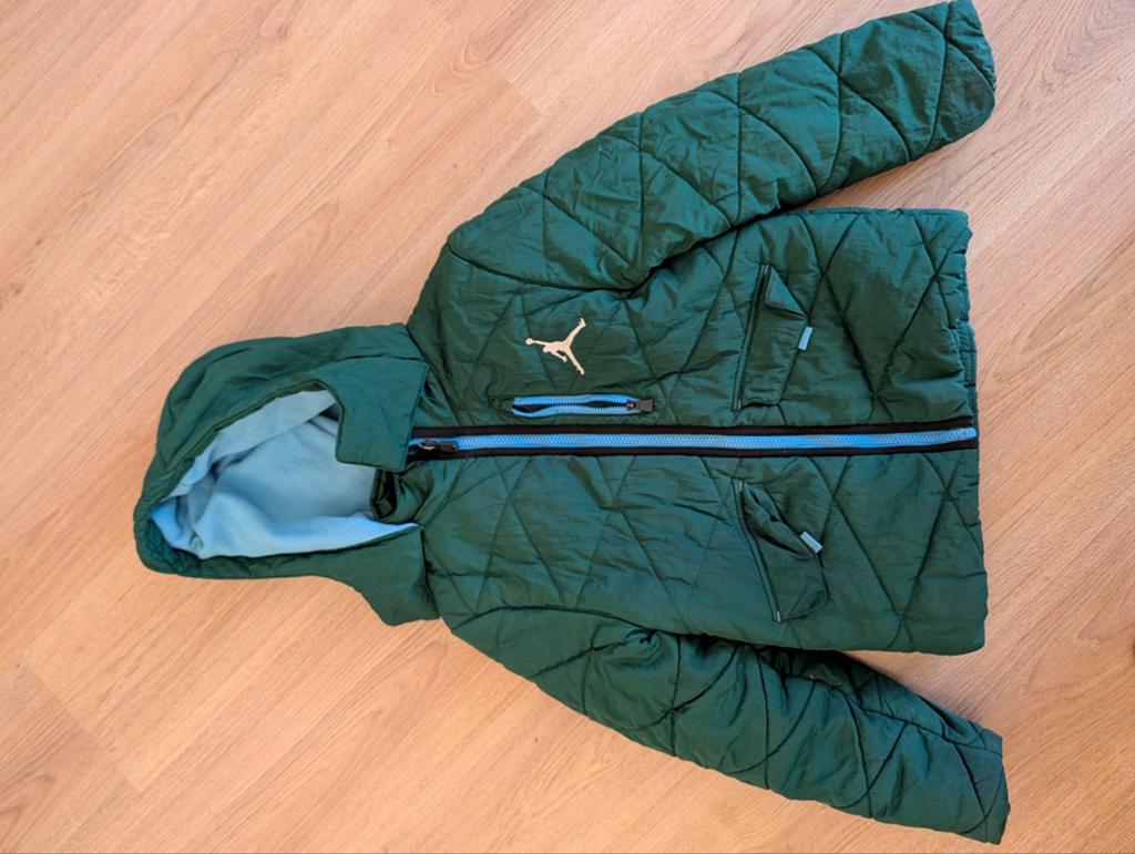 Nike air Jordan jongens jas. Maat 8 tot 10 Jaar., Ophalen of Verzenden, Jongen, Jas