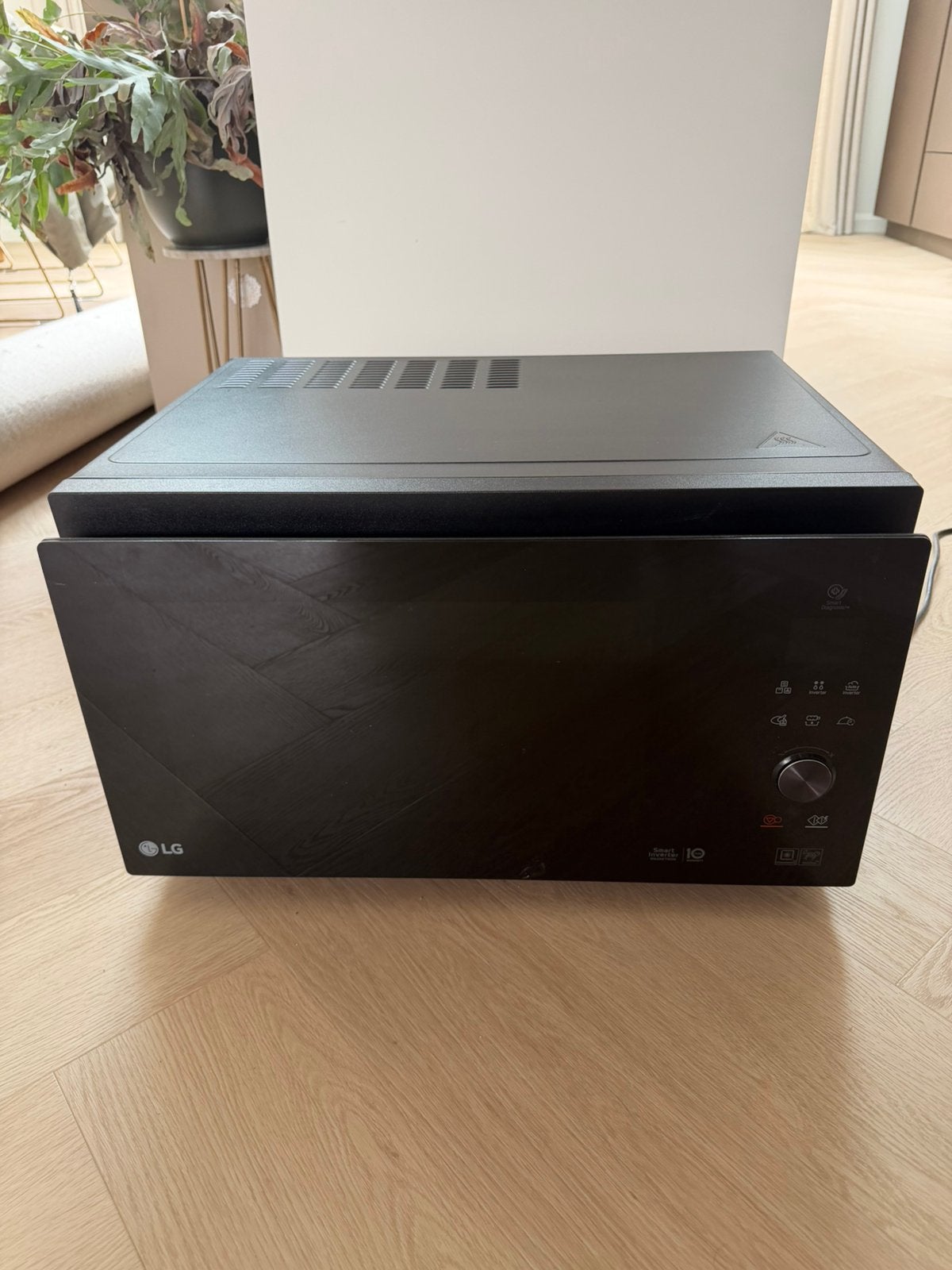 LG combi magnetron, Ophalen, Gebruikt, Vrijstaand, Draaiplateau