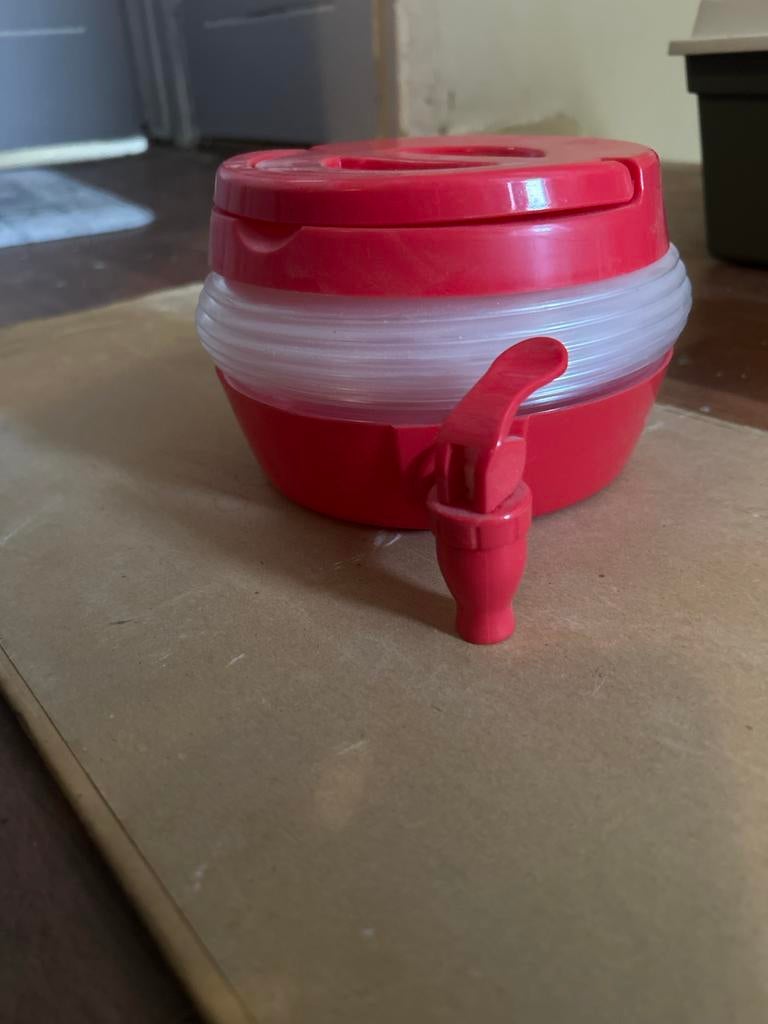 Inklapbare Waterdispenser/Waterkan met Kraantje, Ophalen, Nieuw