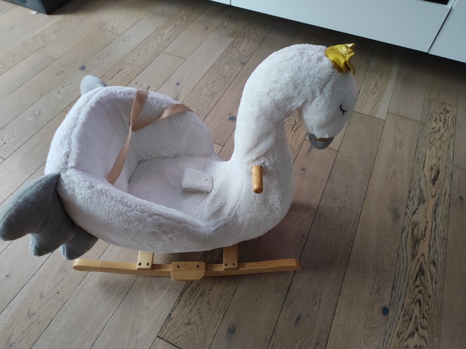 Schattige Witte Zwaan Schommelstoel voor Baby's, Ophalen, Zo goed als nieuw, Overige typen