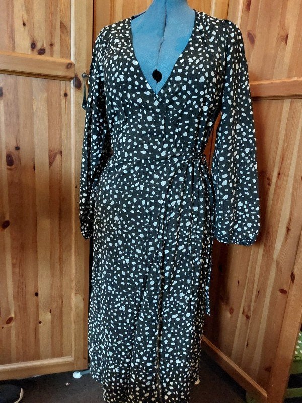Jurk object nieuw, Kleding | Dames, Ophalen of Verzenden, Nieuw, Maat 38/40 (M), Onder de knie