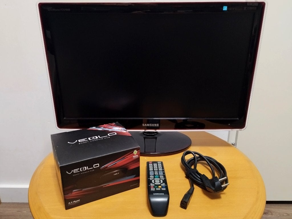 Samsung Syncmaster P2470HD 24" Tv/Monitor+A.C.Ryan Mediahub, Ophalen, 50 Hz, LCD, Zo goed als nieuw