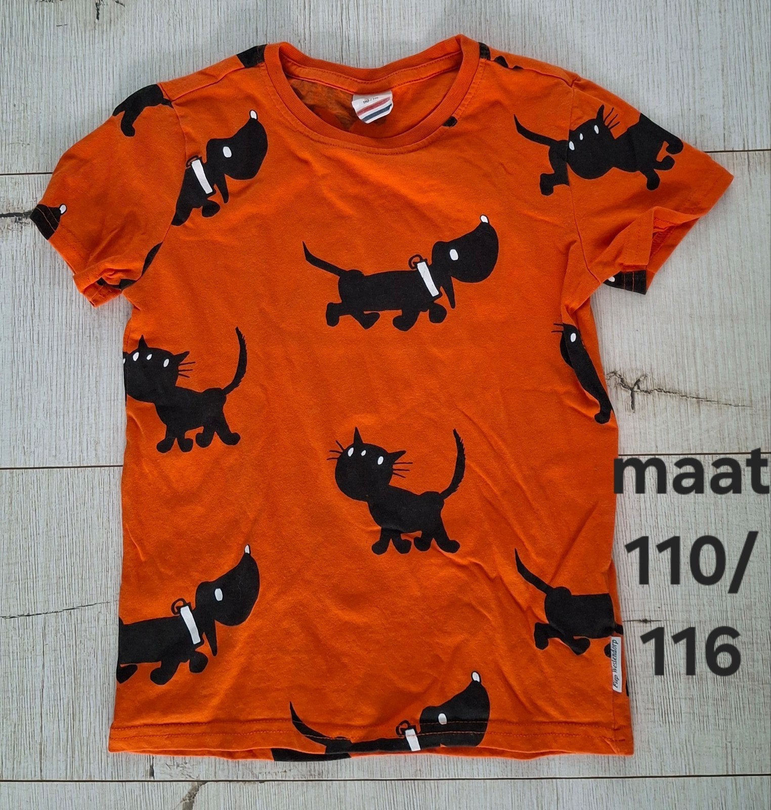 Oranje T-shirt met Takkie en Siepie print, Jongen of Meisje, Ophalen of Verzenden, Zo goed als nieuw, Shirt of Longsleeve