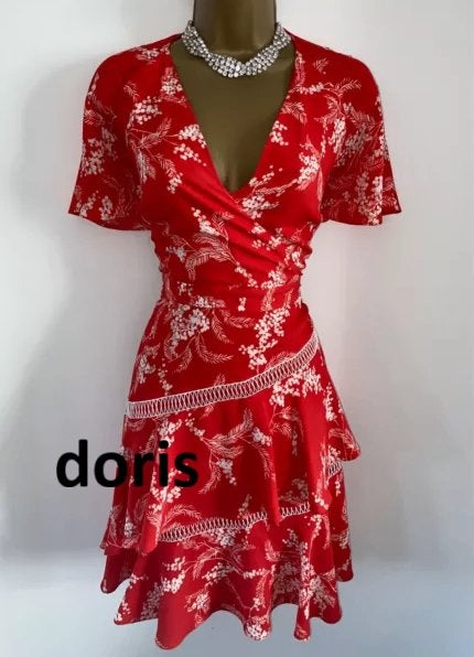 jurk Karen Millen maat 12/40 oksel tot oksel 46 cm, Maat 38/40 (M), Karen Millen, Ophalen of Verzenden, Zo goed als nieuw