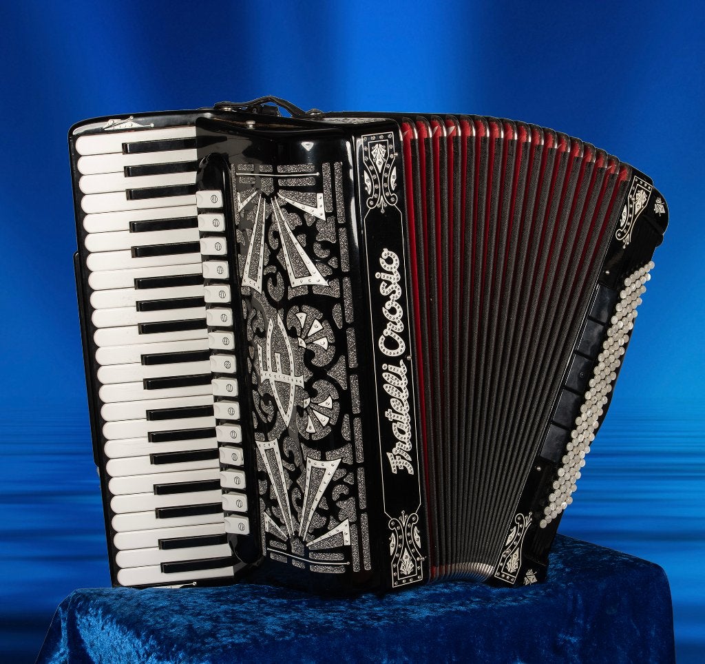 Accordeon 41/120 5-korig  met midi + draadloos mic. syst., Gebruikt, Met koffer, Toetsaccordeon, 120-bas