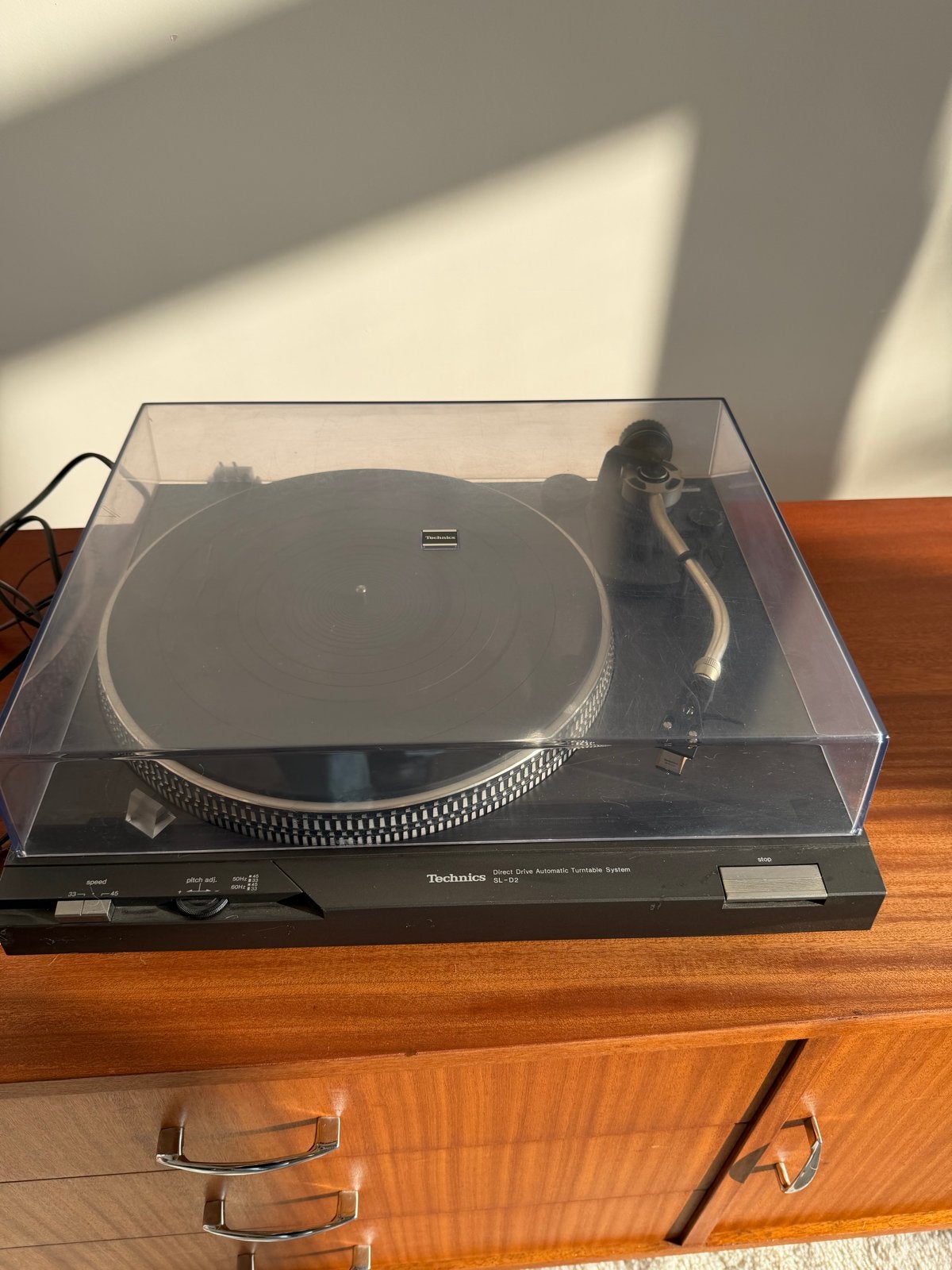 Technics SL-D2 Direct Drive Automatische Platenspeler, Ophalen, Automatisch, Zo goed als nieuw, Platenspeler