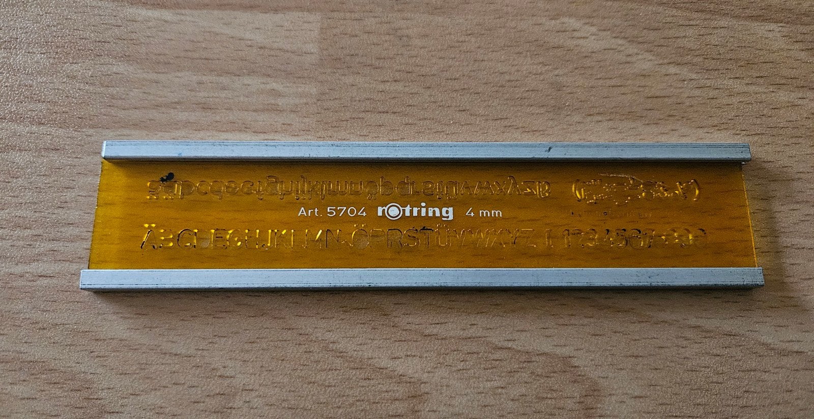 Rotring lettersjabloon 4 mm, Ophalen of Verzenden, Gebruikt