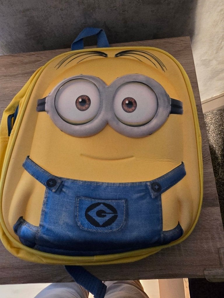 Leuke Minions rugzak voor kinderen, Rugtas, Geel, Ophalen of Verzenden, Zo goed als nieuw