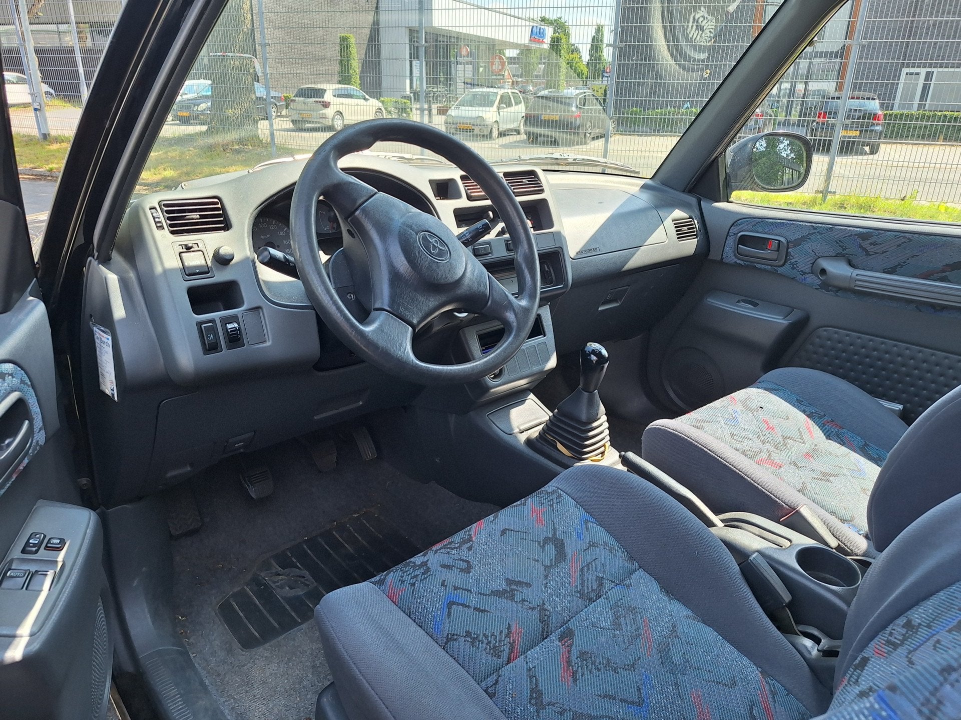 Toyota Funcruiser RAV4 2.0i Softtop (bj 1999), Auto's, Euro 2, 1998 cc, Gebruikt, 4 cilinders