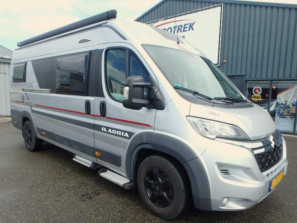 Adria Twin Platinum 640 SLX, Airbags, Luifel, Tot en met 2, Bedrijf