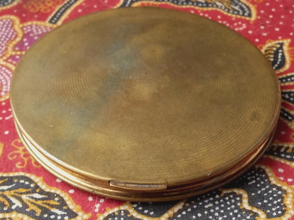 Oude vintage compact of poederdoos uit Engeland van Stratton, Ophalen of Verzenden
