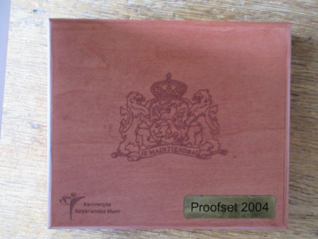 PROOFSETS 2004, 2005, 2006, complete serie, houten cassette, Postzegels en Munten, Munten | Nederland, Ophalen of Verzenden, Koningin Beatrix