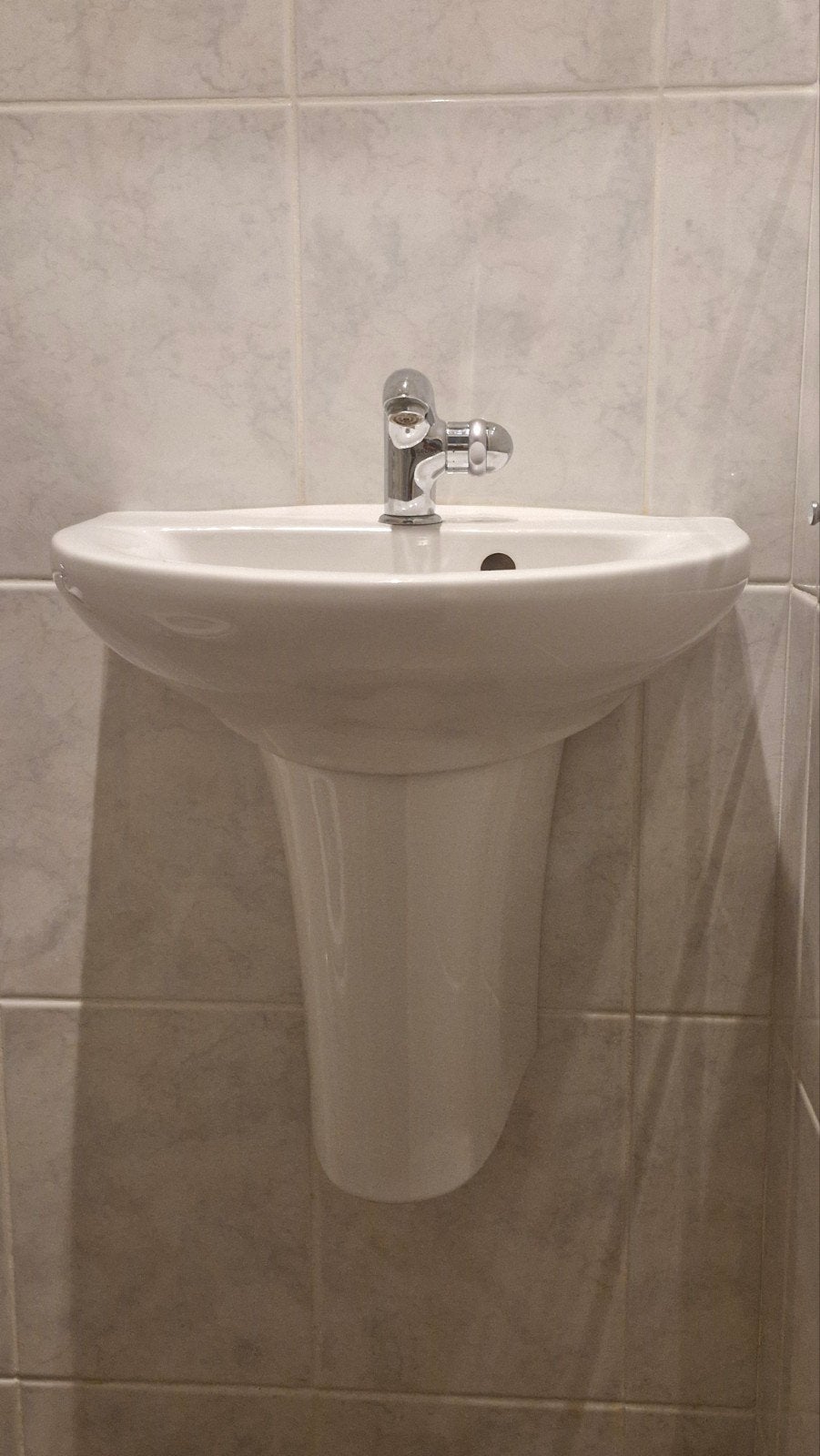 Sphinx toilet fontein met Grohe kraan, Ophalen