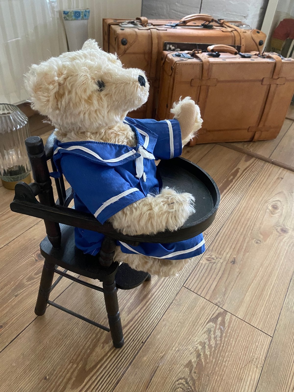 Steiff beer in poppenstoeltje, Ophalen of Verzenden, Zo goed als nieuw, Stoffen beer, Steiff