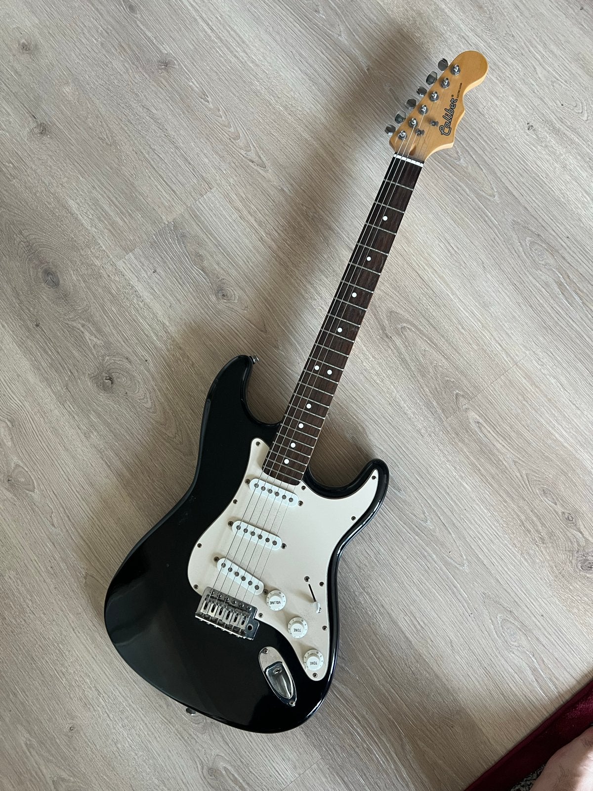 Caliber elektrische gitaar - Zo goed als nieuw, Muziek en Instrumenten, Ophalen, Zo goed als nieuw, Solid body, Overige merken
