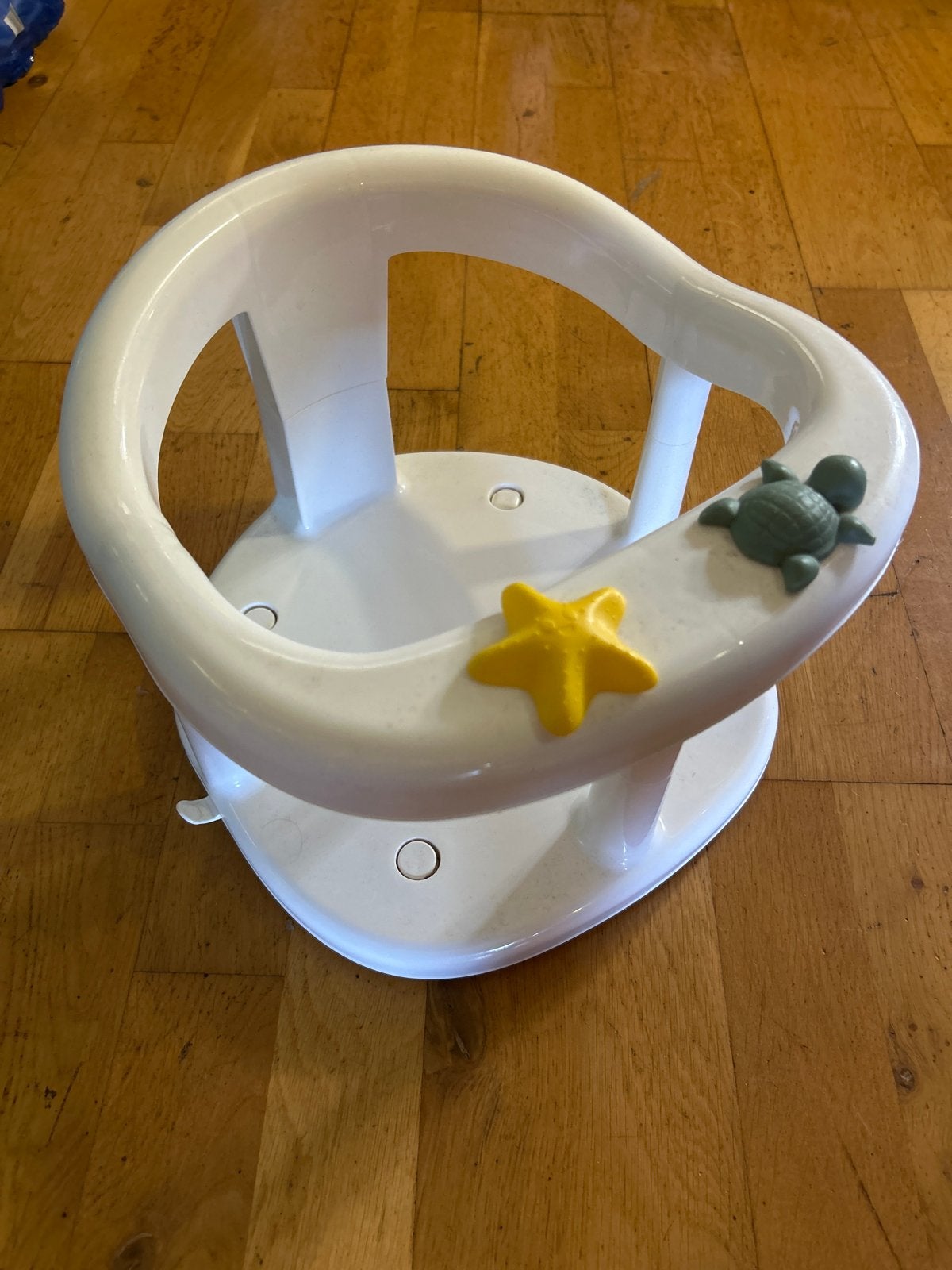 Baby badstoeltje met zuignappen, Overige merken, Gebruikt, Ophalen of Verzenden, Badzitje of Badring