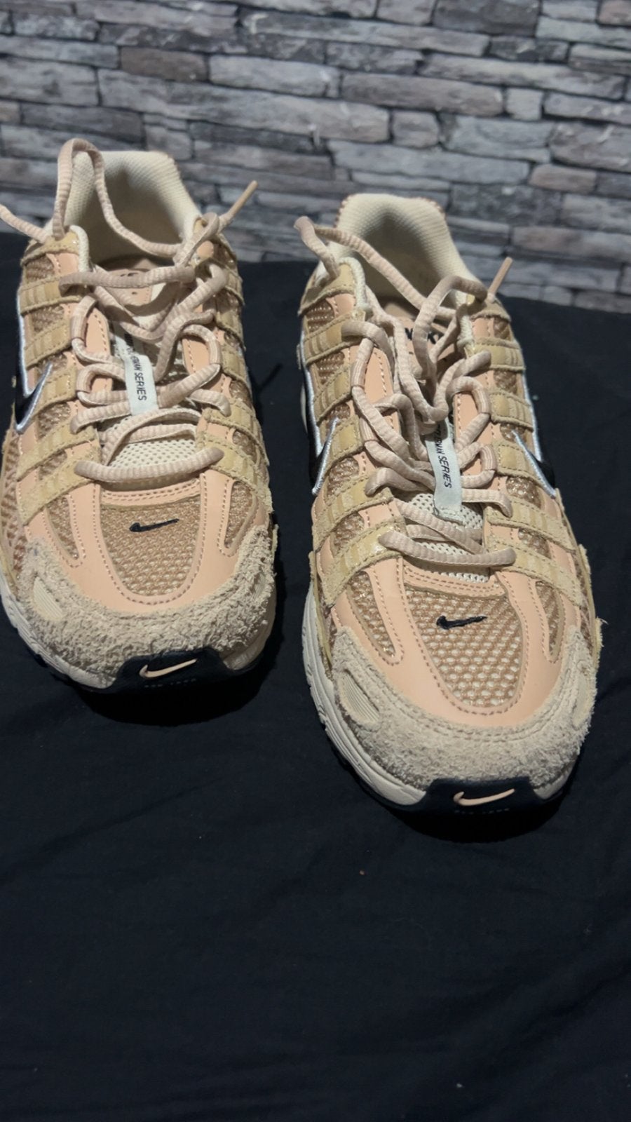 Nieuwe beige Nike sneakers, maat 43, Kleding | Heren, Schoenen, Overige kleuren, Nieuw, Ophalen of Verzenden, Sneakers of Gympen