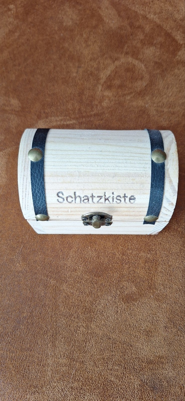 Schatkistje met edelstenen, Ophalen of Verzenden, Gebruikt