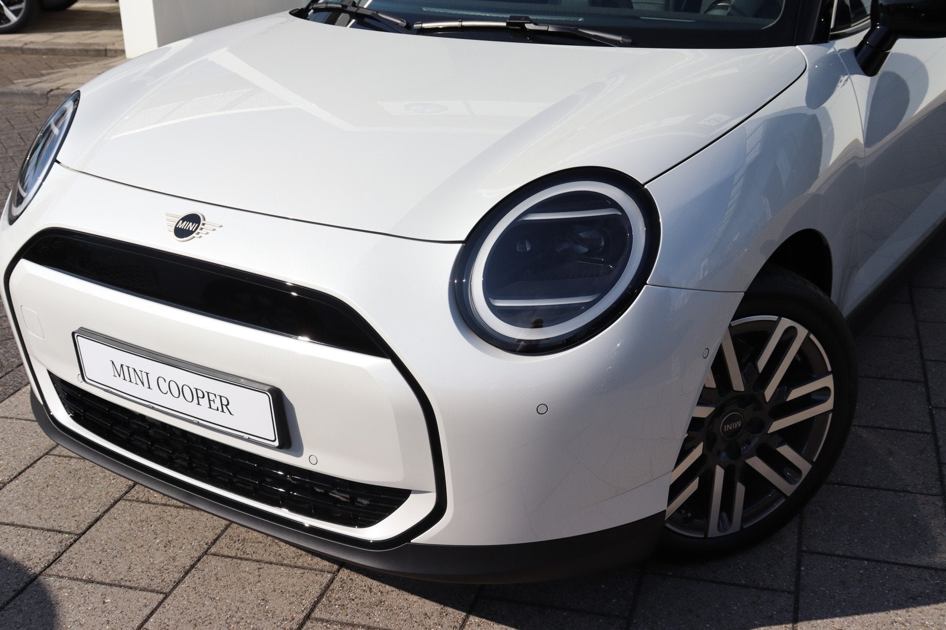 MINI Hatchback Cooper E / Classic / Pakket S / Classic / Pak, Auto's, Dealer onderhouden, Stof, Zwart, 4 stoelen