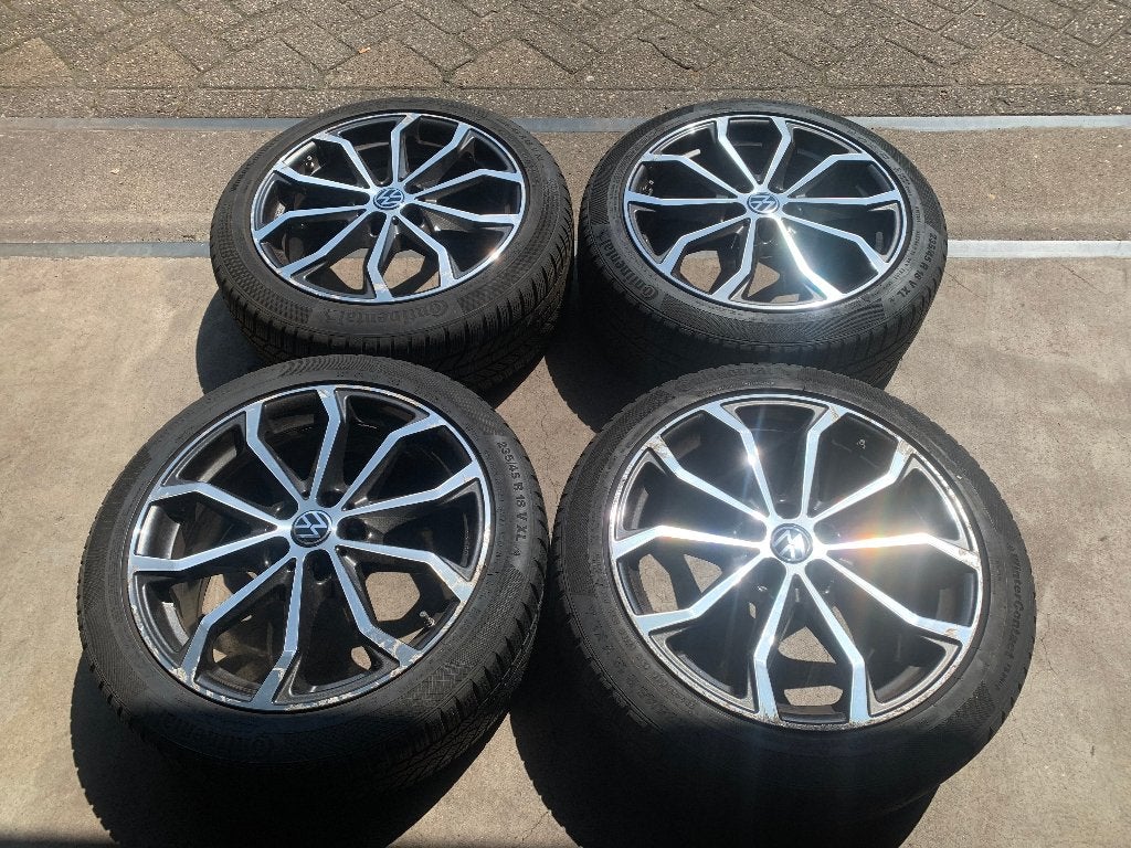 VW CADDY PASSAT SEAT T-ROC SKODA VELGEN + BANDEN 235 45 18, 18 inch, Gebruikt, ., Banden en Velgen