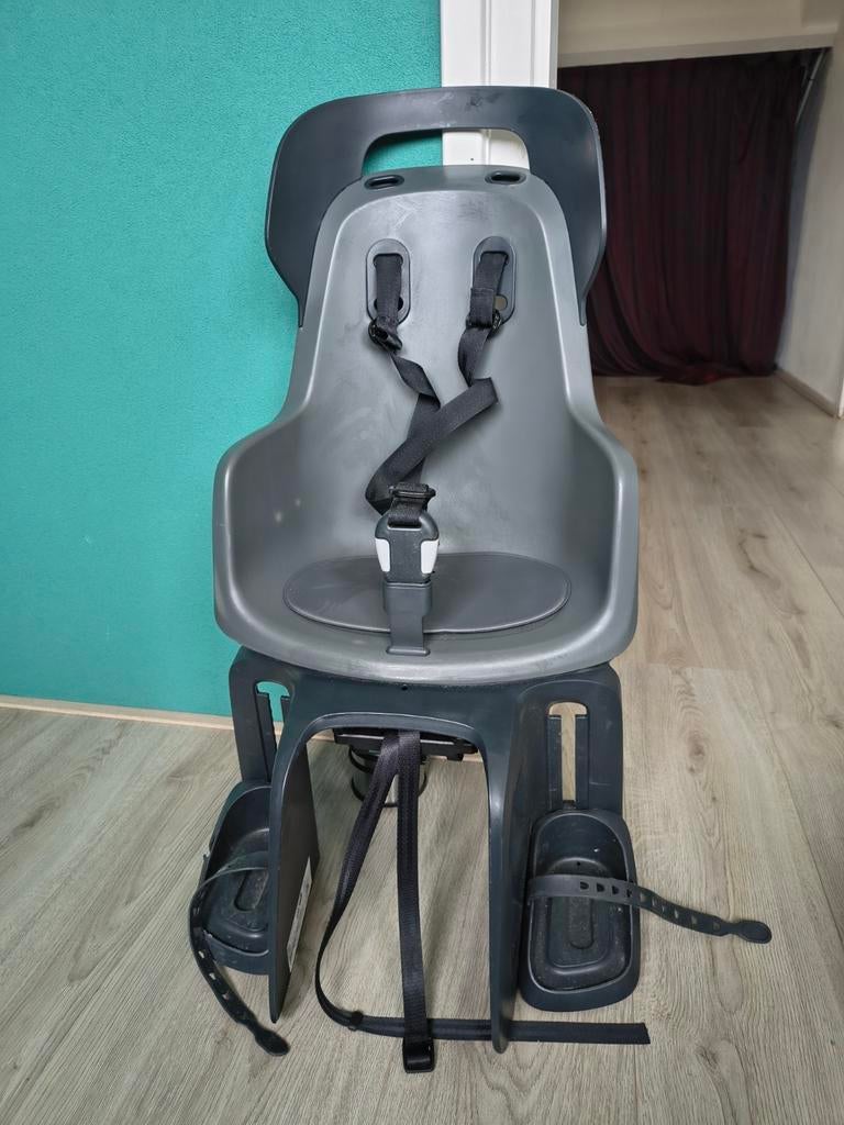 Bobike MIK acherzjtje - zo goed als nieuw, Fietsen en Brommers, Fietsaccessoires | Fietsstoeltjes, Ophalen, Achterzitje, Bobike GO achterzitje