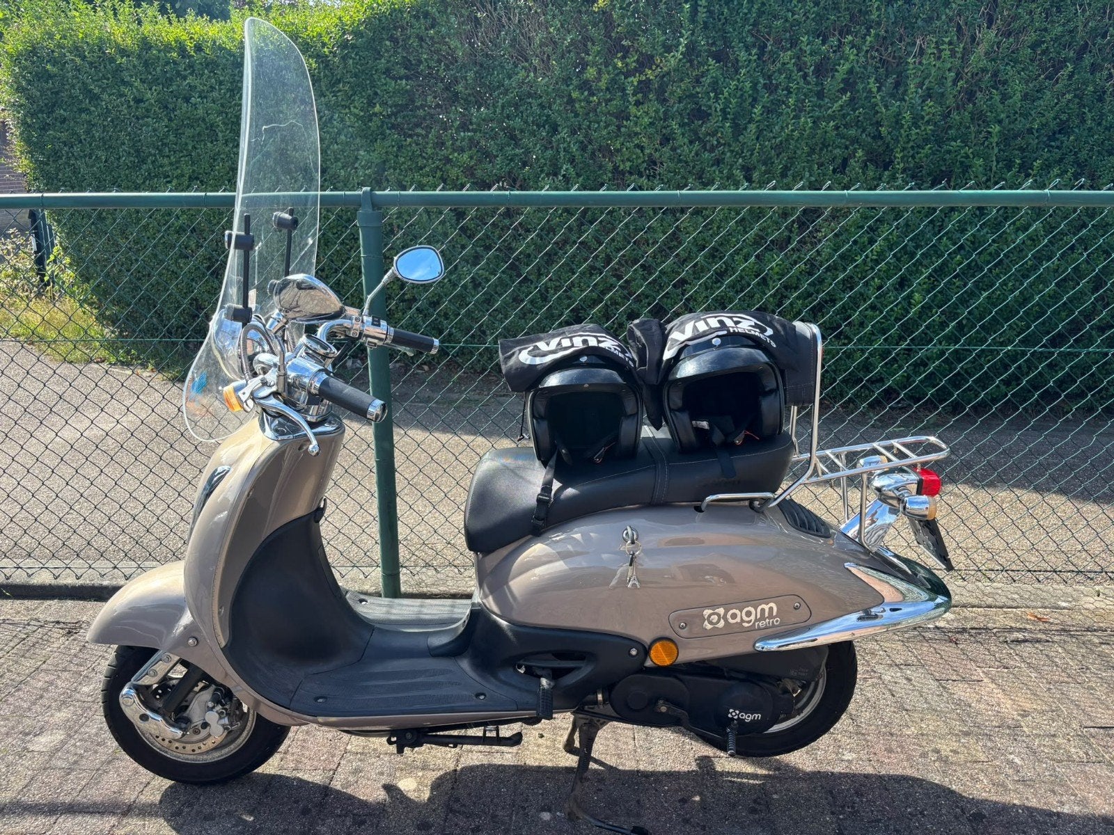 Te koop leuke AGM retro scooter!!, Ophalen, Gebruikt, Benzine, Overige merken
