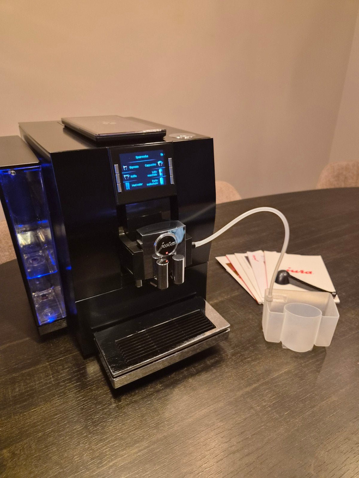 Jura z6 Aluminum black [ garantie & onderhoudsbeurt ], Afneembaar waterreservoir, 10 kopjes of meer, Koffiemachine, Ophalen of Verzenden