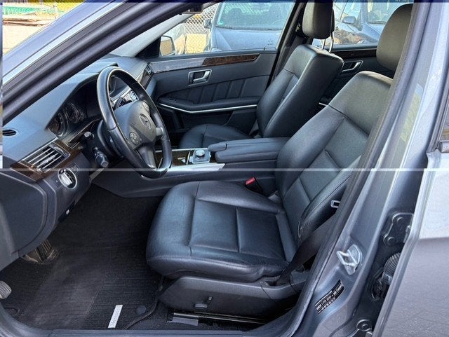 Mercedes-Benz E-klasse 300 CGI Elegance LEDER AUTOMAAT, Auto's, Automaat, Euro 5, Gebruikt, Zwart