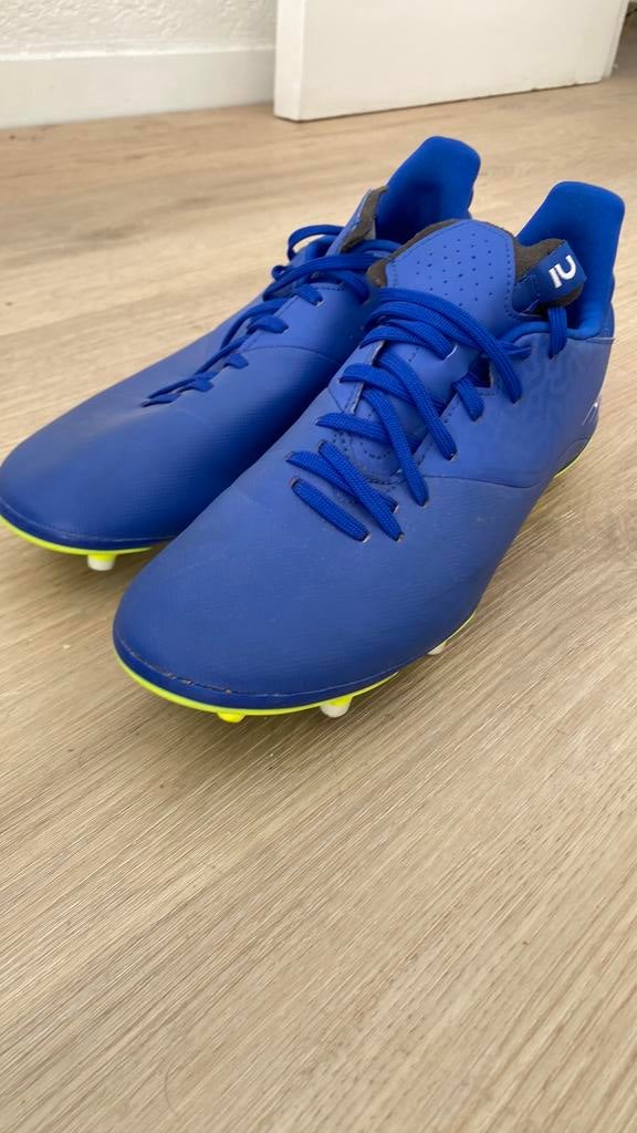 Kipsta voetbal schoenen, Maat XS of kleiner, Schoenen, Ophalen of Verzenden, Zo goed als nieuw