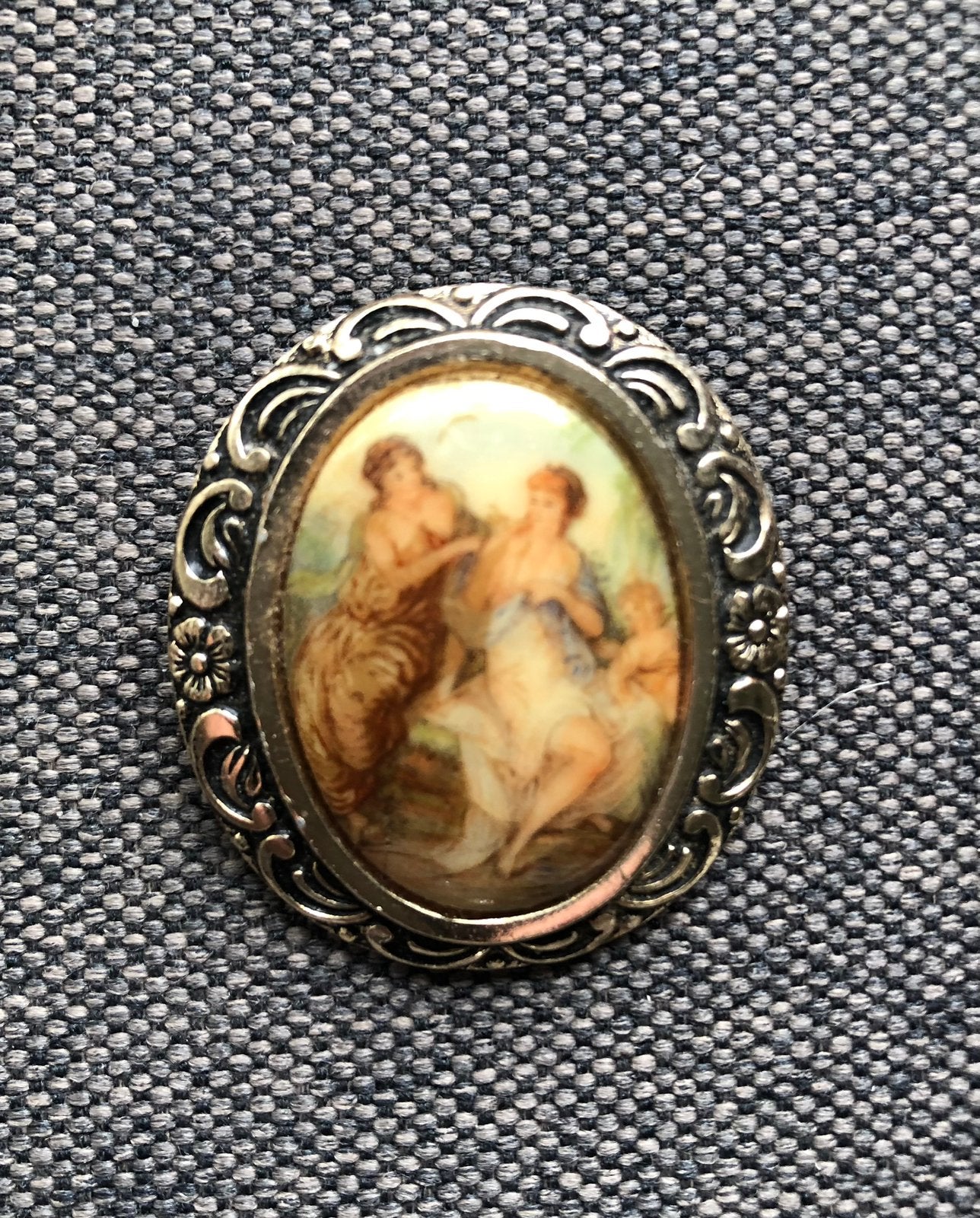 Vintage sjaalhouder/sjaalclip met afbeelding, Ophalen of Verzenden