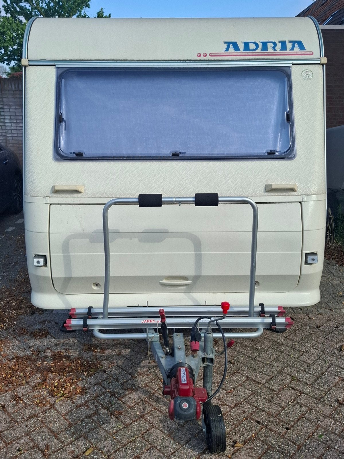 Nette lichtgewicht caravan adria, Vast bed, 750 - 1000 kg, Particulier, Adria