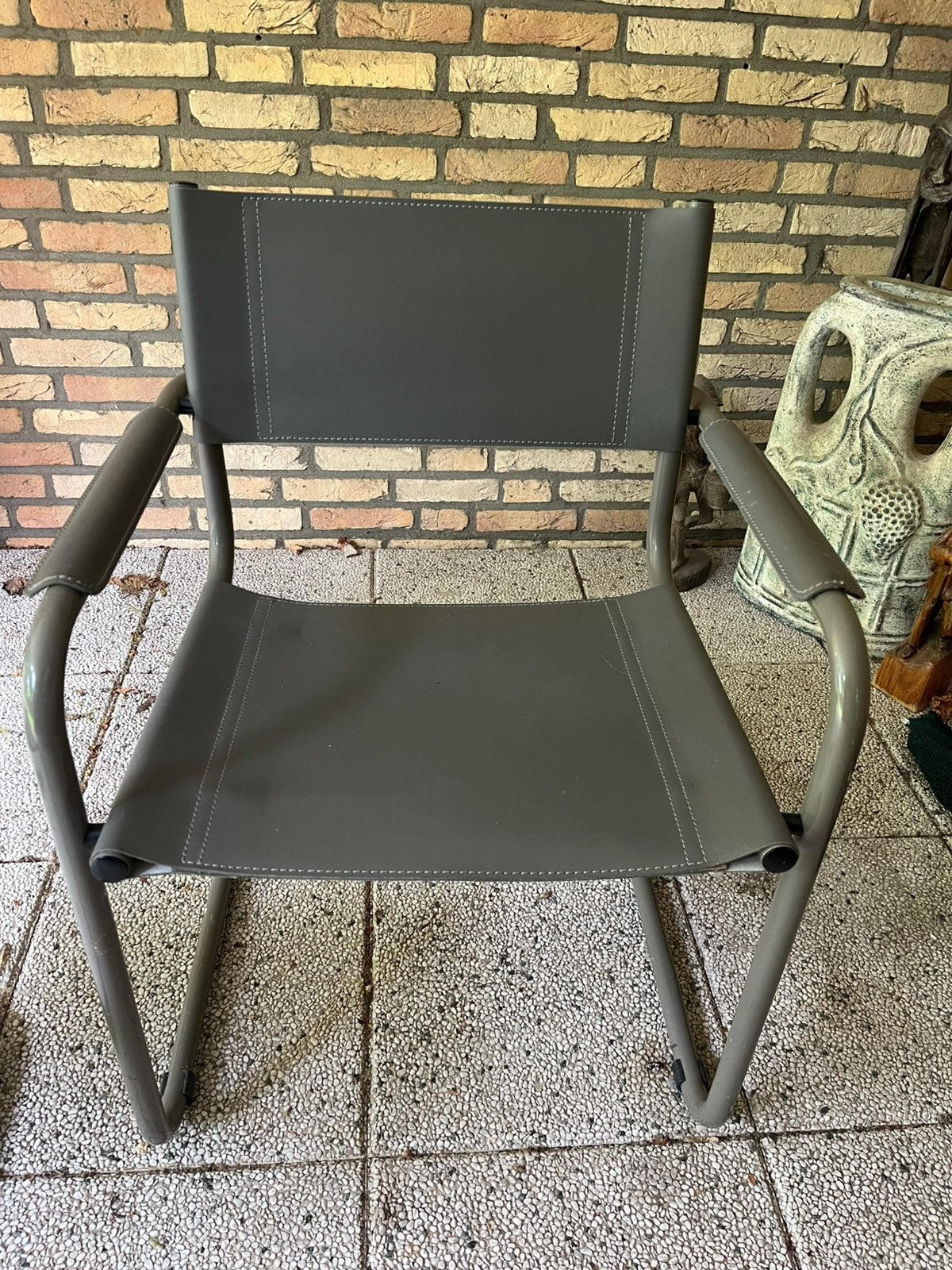 Retro buisframe stoel grijs, Ophalen, Gebruikt, Grijs, Eén