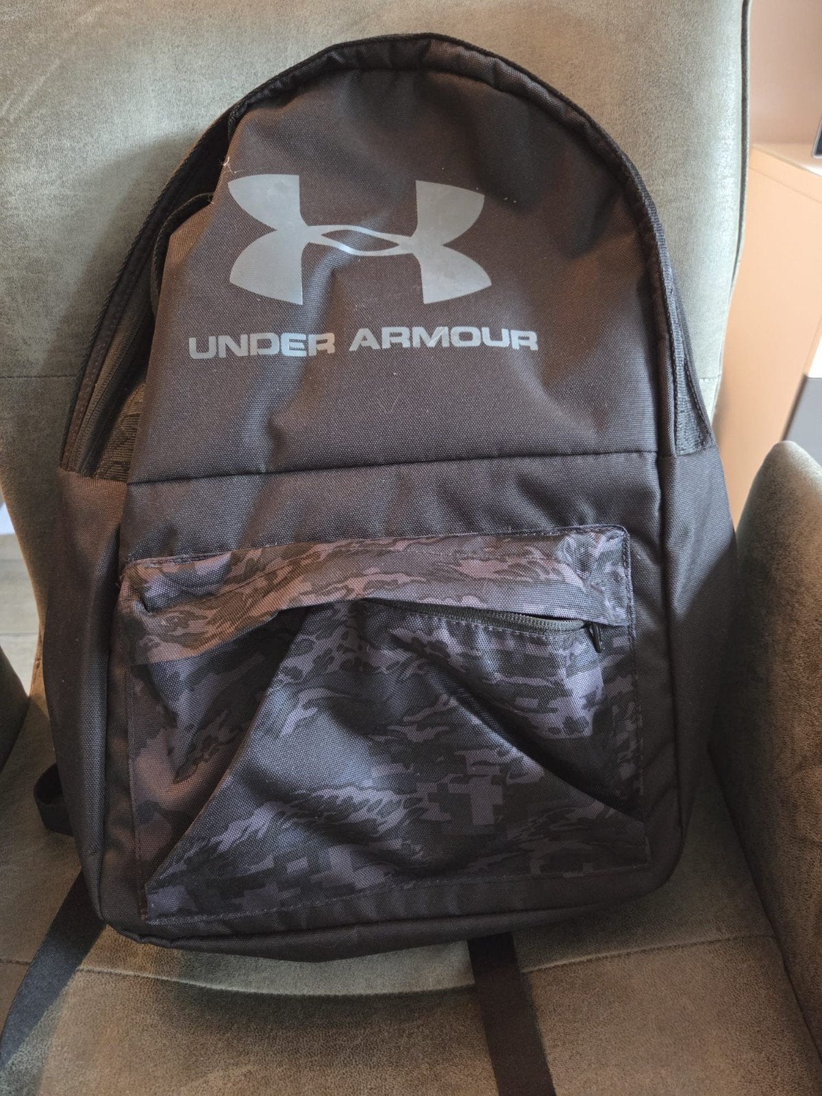 eastpak en under armour rugzak, Ophalen, Zo goed als nieuw, Eastpak, 30 tot 45 cm