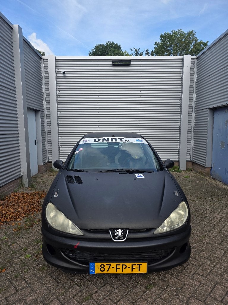 Peugeot 206 2.0 GTI 16V RACE CUP, 1025 kg, Stof, 40 €/maand, Zwart