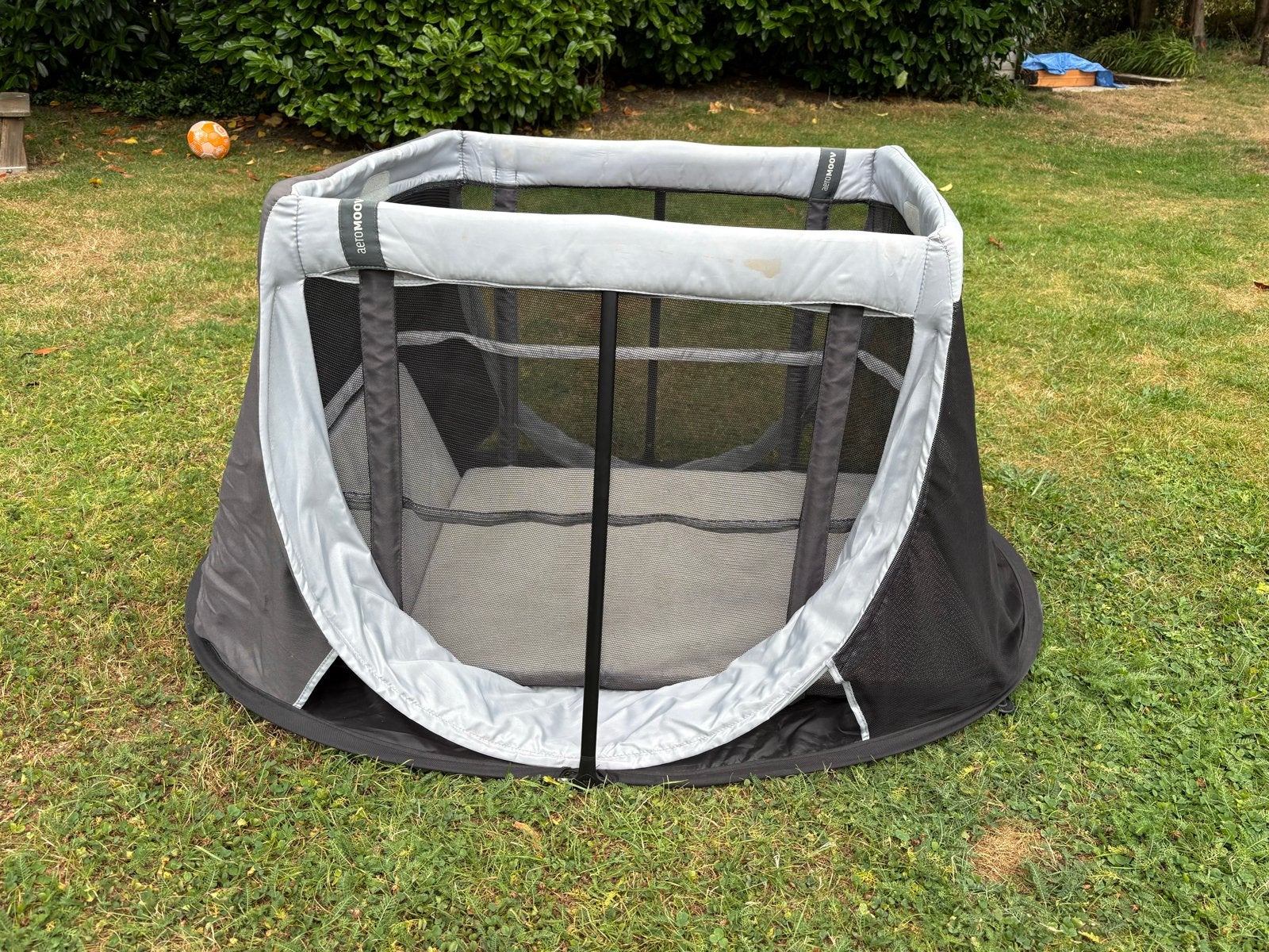 AeroMoov Pop-Up Reisbed/ travel cot, Kinderen en Baby's, Babywiegjes en Ledikanten, Ophalen, Gebruikt, Reisbedje