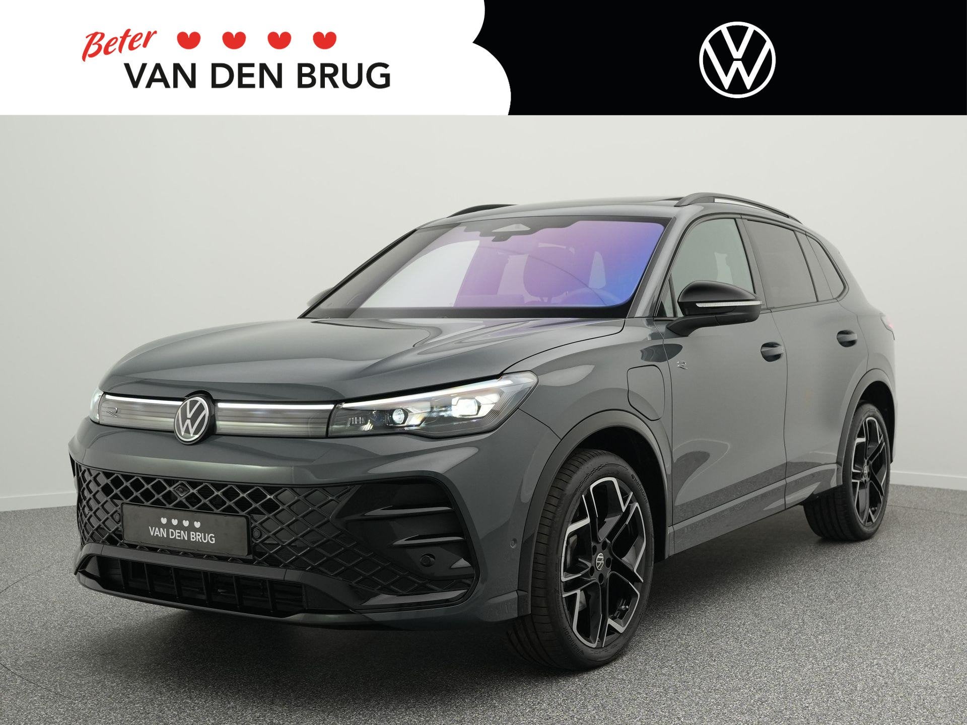Volkswagen Tiguan R-Line 1.5 eHybrid 272 PK | LED Matrix IQ