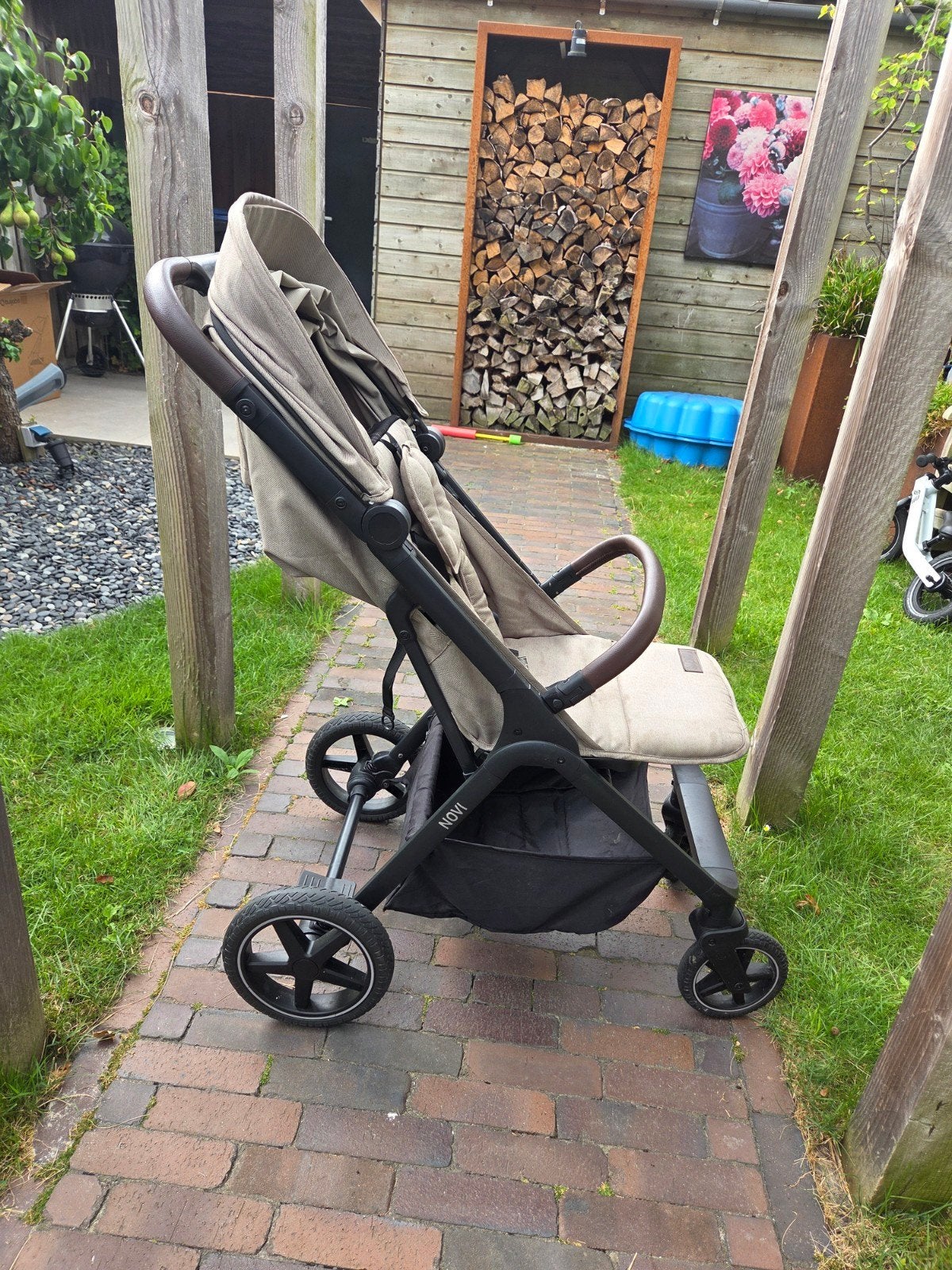 Buggy Novi Xavi XL premium solid sand, Kinderen en Baby's, Buggy's, Gebruikt, Overige merken, Ophalen