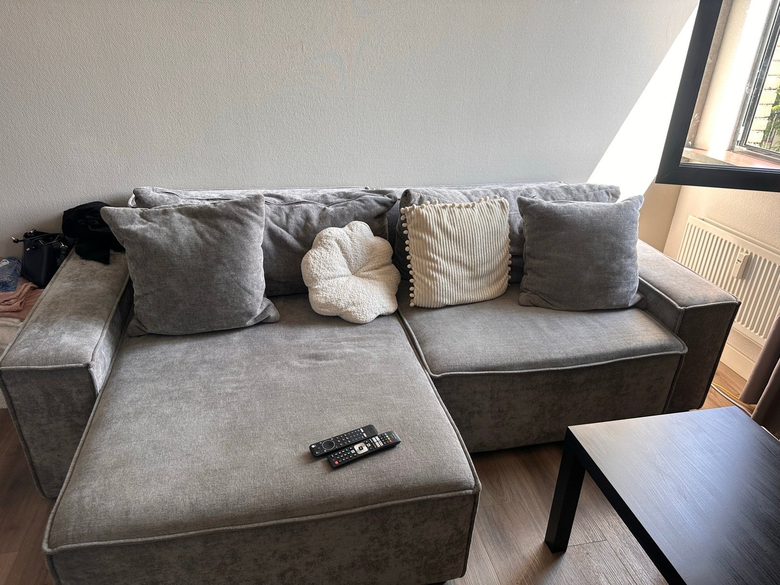 Grijze slaapbank met opbergruimte - H78xB250xD150cm, Ophalen, Gebruikt, Tweepersoons, Overige maten