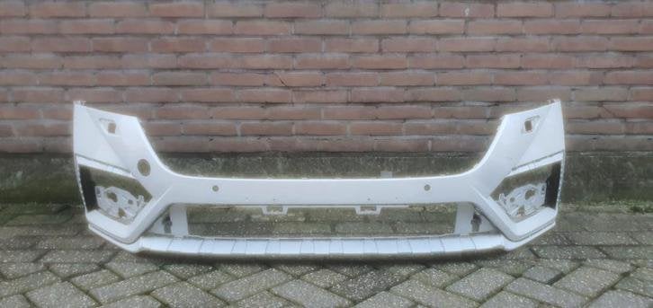 Voorbumper 4x pdc kls Skoda Octavia 4 5E3 RS/VRS bj '19-'23, Auto-onderdelen, Gebruikt, Voor, Brno, Ophalen of Verzenden