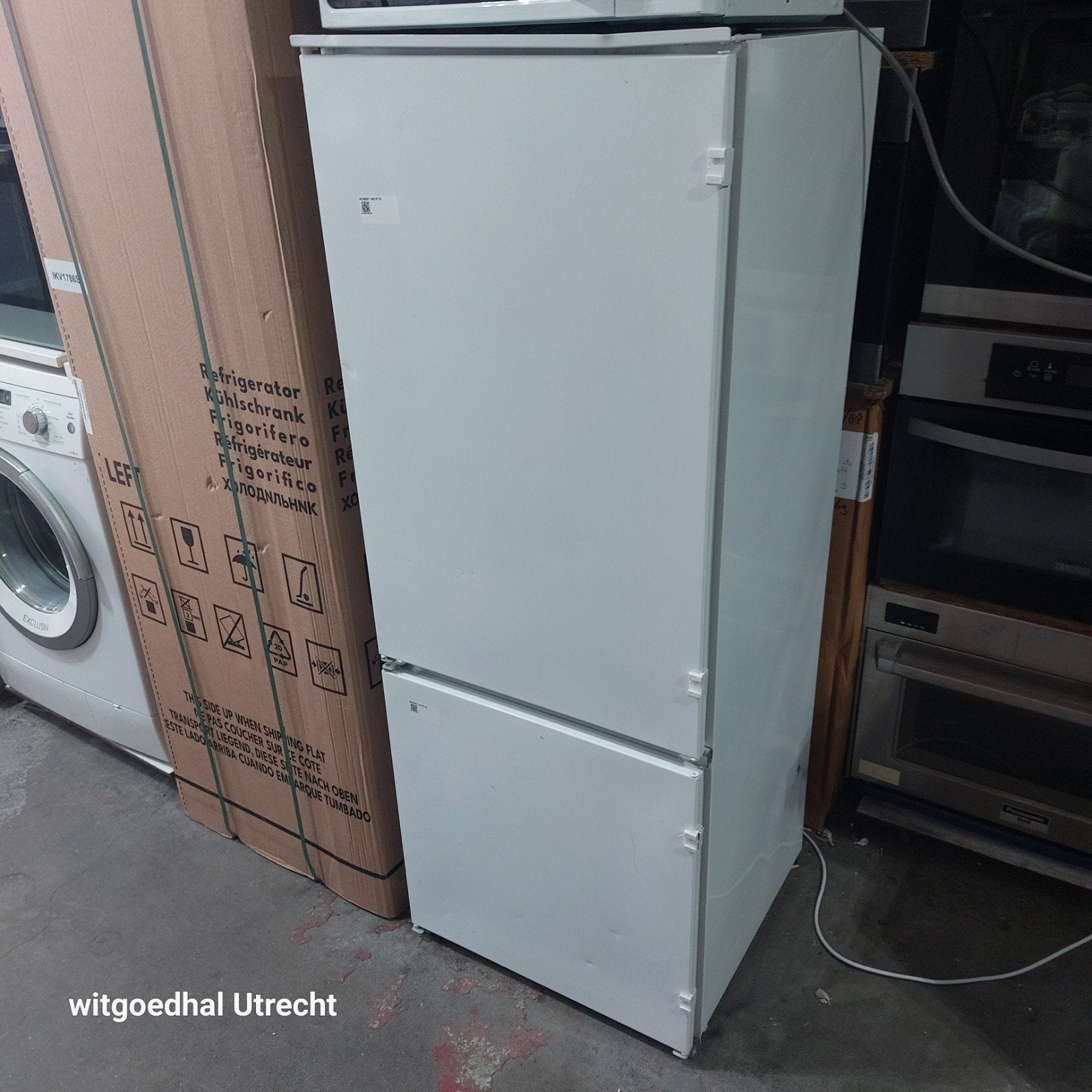 Inbouw koelkast sleepdeursysteem 144x54 - Zo goed als nieuw, Huis en Inrichting, Keuken | Keukenbenodigdheden, Zo goed als nieuw