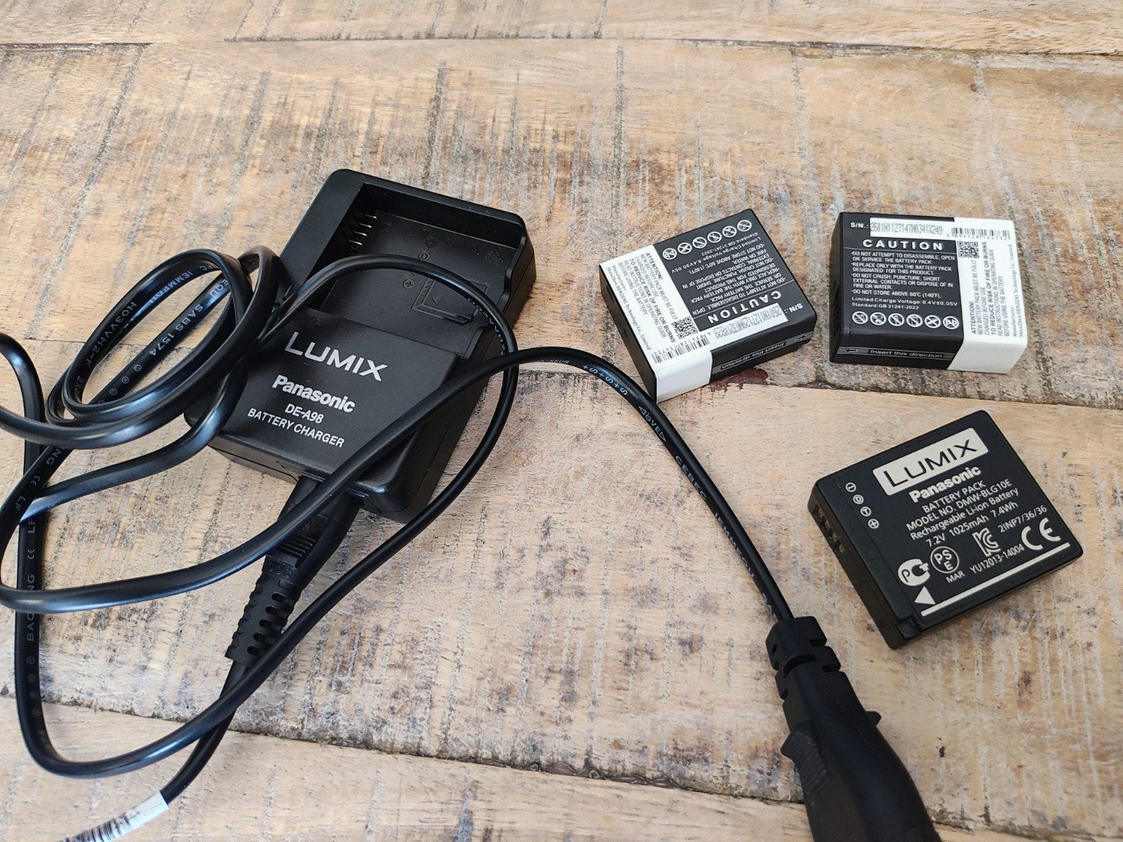 Panasonic Lumix TZ100 - 3 accu en oplader, Compact, Ophalen of Verzenden, Zo goed als nieuw, Overige Merken